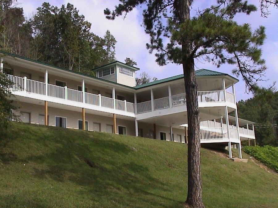 Shanghai Resort Marina Prices Lodge Reviews La Follette Tn Tripadvisor The marina offers luxury houseboat rentals, pontoon boat rentals, boat sales, boat slips, vacation home rentals & cabin rentals and campgroun. shanghai resort marina prices