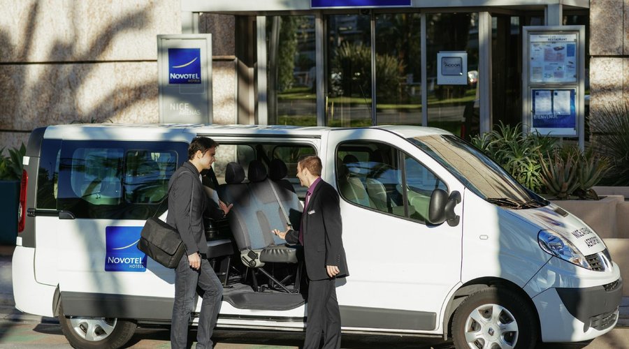 Navette gratuite hôtel-aéroport