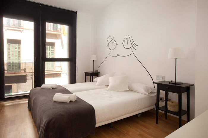 Imagen 10 de Black and White Home Gracia