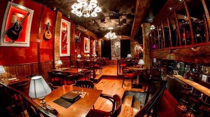Damabrigo Bar