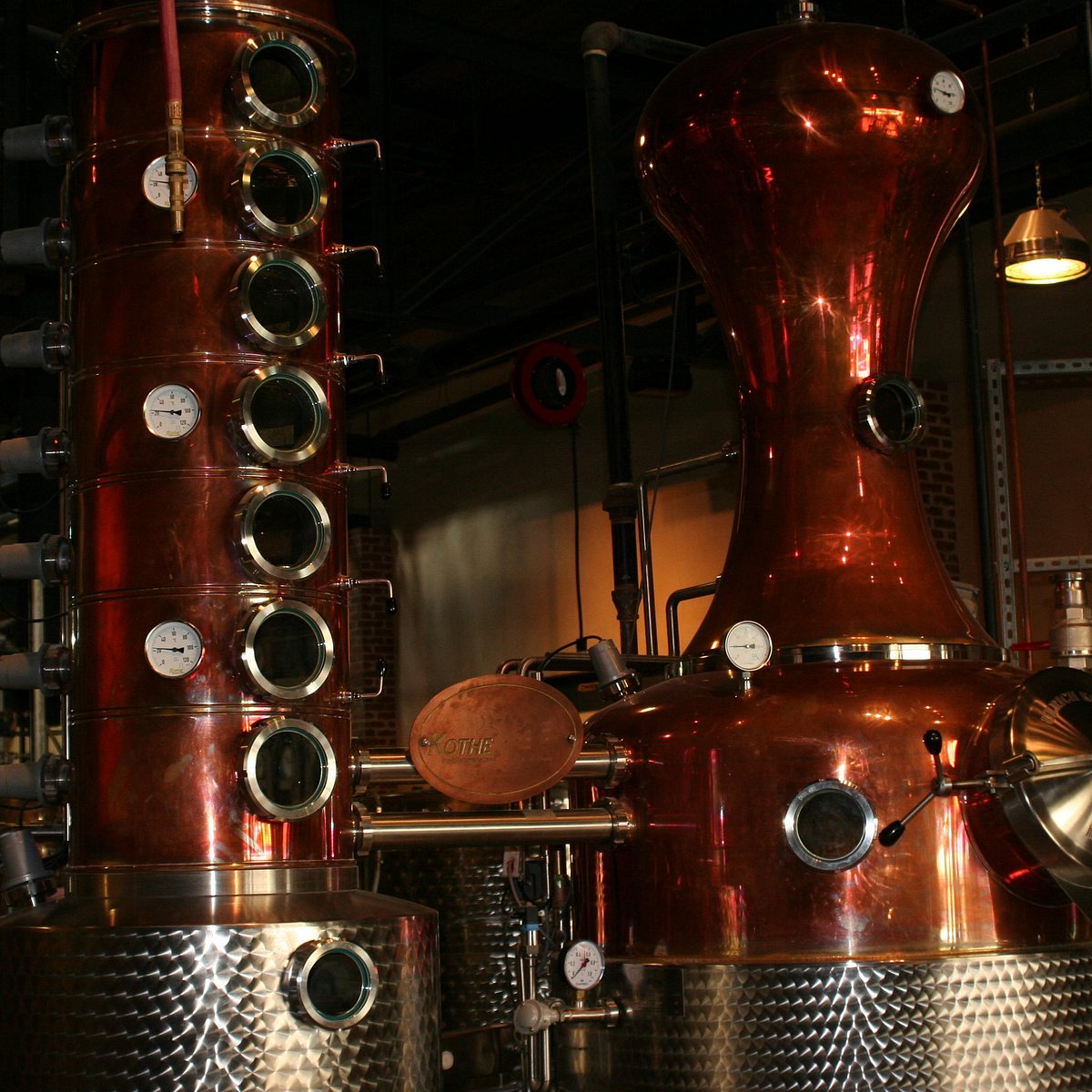 charleston sc distillery tours