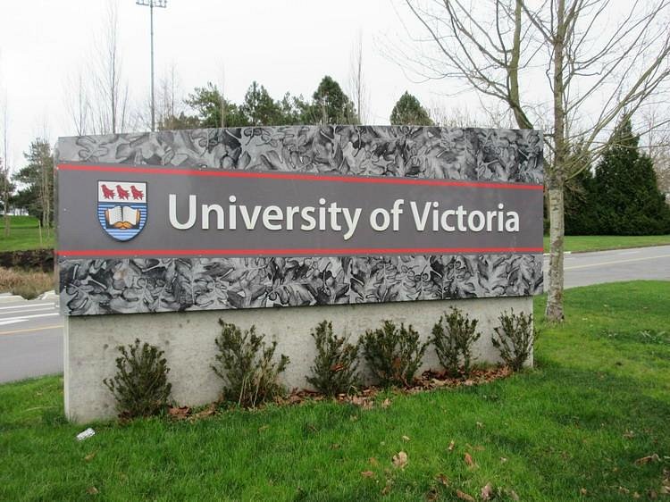 university of victoria bc tours