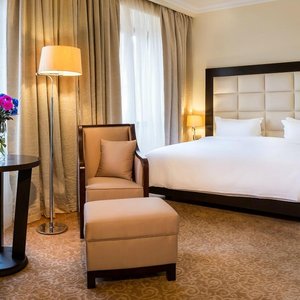 Paris Hotel, hotel in Yerevan