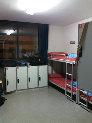 Pakistani present day Squire YOUTH HOSTEL PERE TARRES $43 ($̶9̶0̶) - Updated 2022 Prices & Reviews -  Barcelona, Catalonia