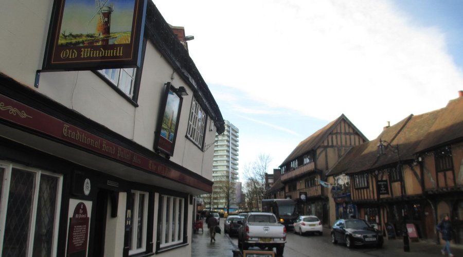 Medieval houses along Spon Street