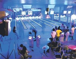 Bowling City – O seu centro de diversão e entretenimento familiar no Centro  Comercial Colombo – Grande Lisboa. Actividades de Bowling, Teatro 5D, Jogos  e …