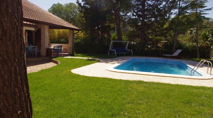 giardino piscina