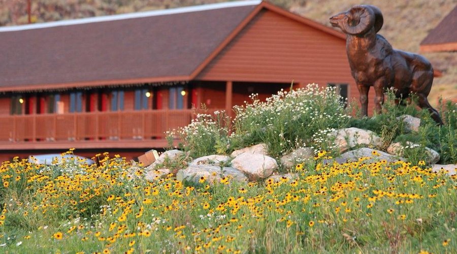 Flat Creek Inn