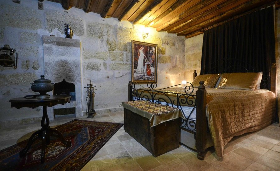 room 33 stone deluxe