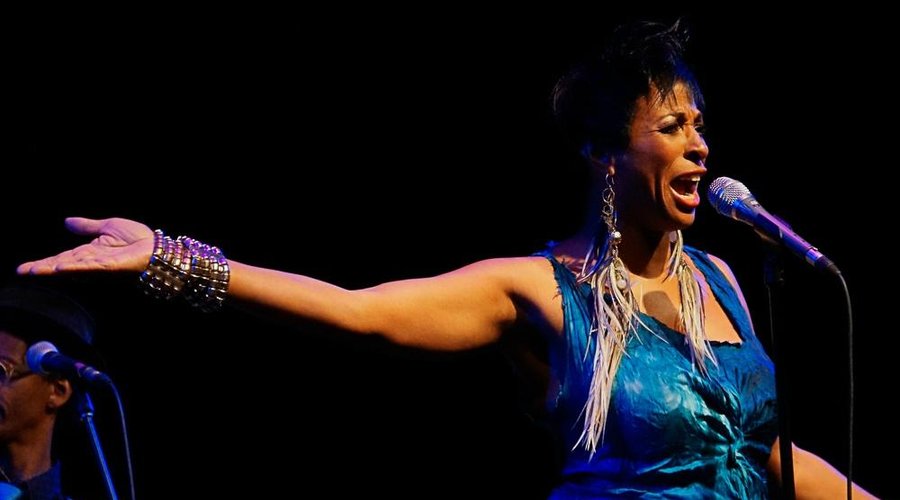 Shakura S'Aida belts out the blues at Contact held at the Midland cultural Centre.