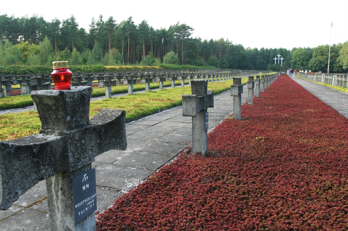 Muzeum – Miejsce Pamieci Palmiry, Czosnow: лучшие советы перед посещением -  Tripadvisor