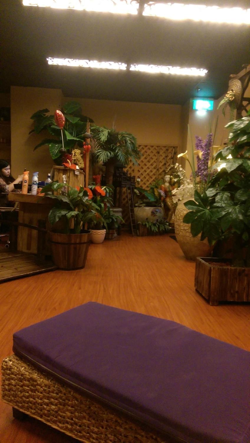 Grand Royal Thai Massage - All You Need to Know BEFORE You Go (2024)