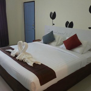 Corner room #314