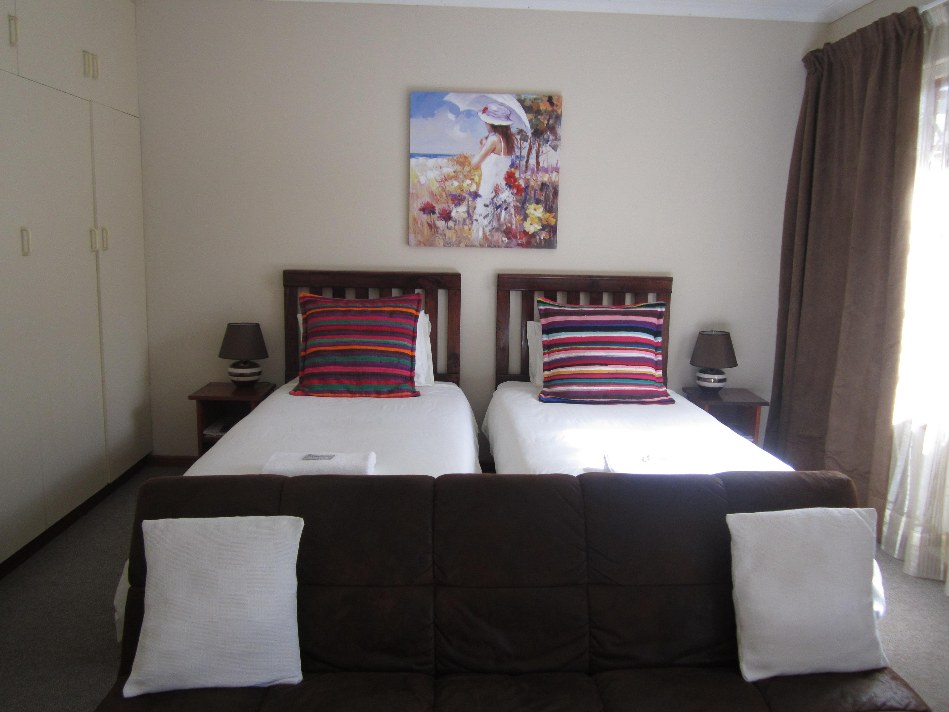 BYWAYS BNB - B&B Reviews (East London, South Africa)