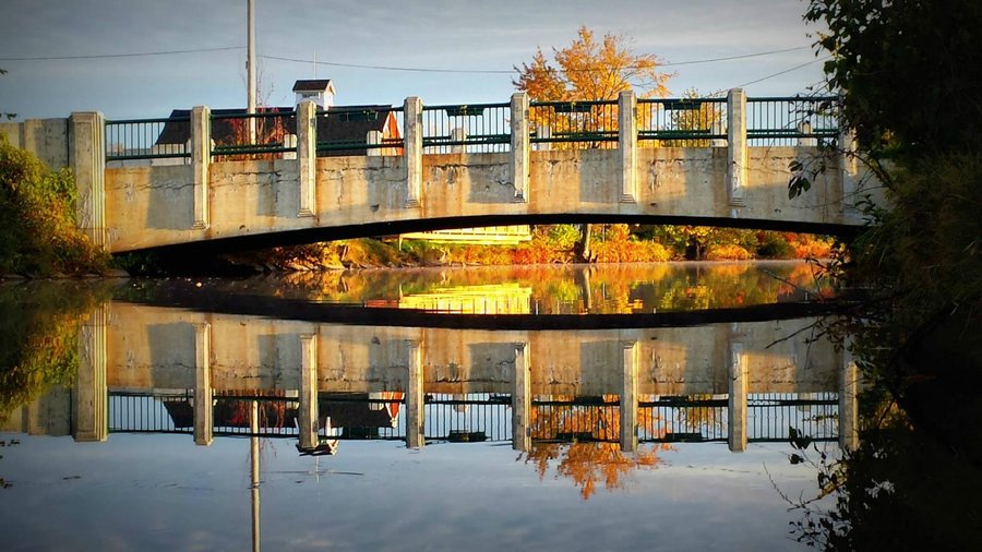 a greta Fall Day in Newport