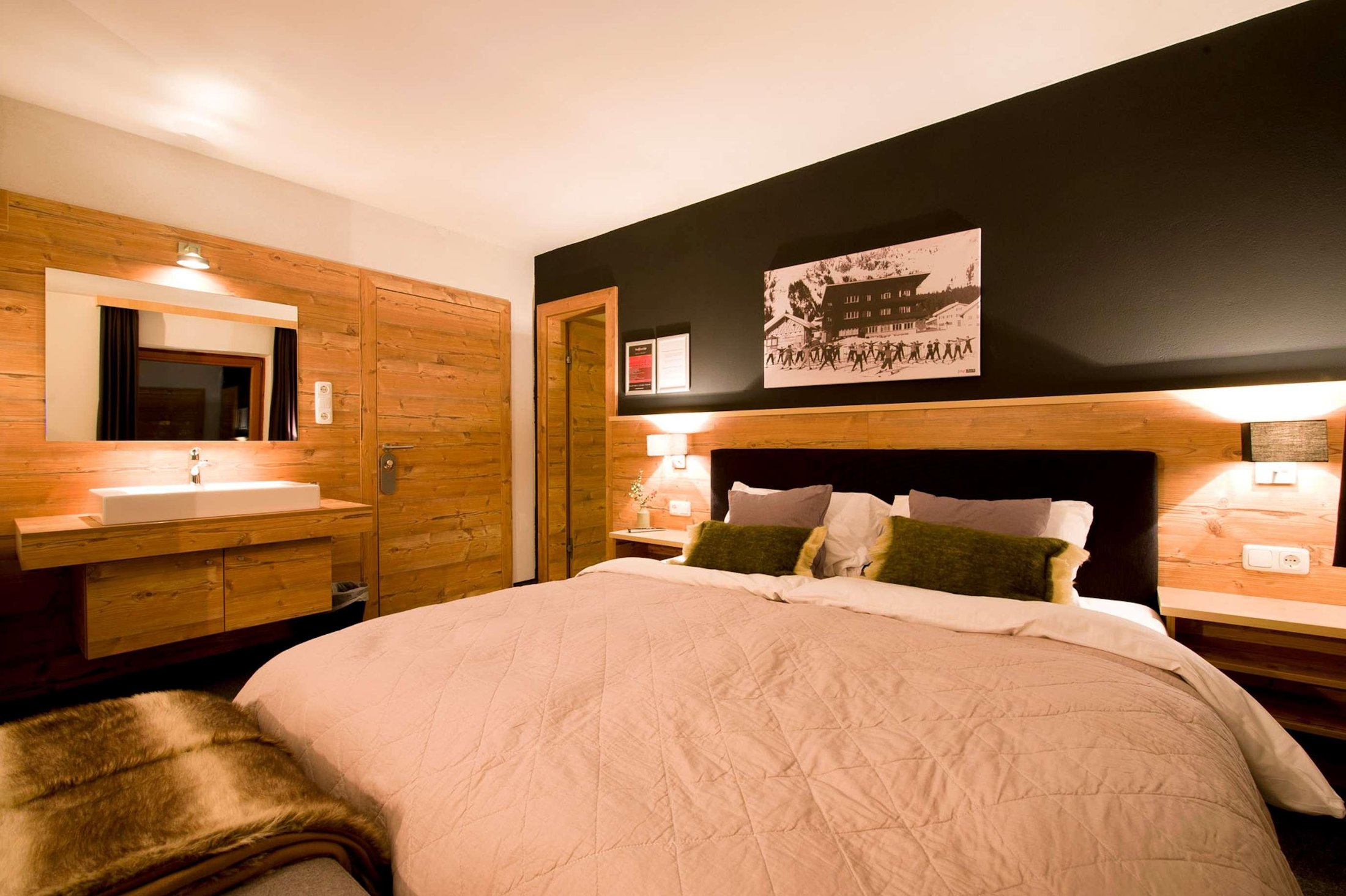 Bergpension TheLounge Bar or Lounge: Pictures & Reviews - Tripadvisor