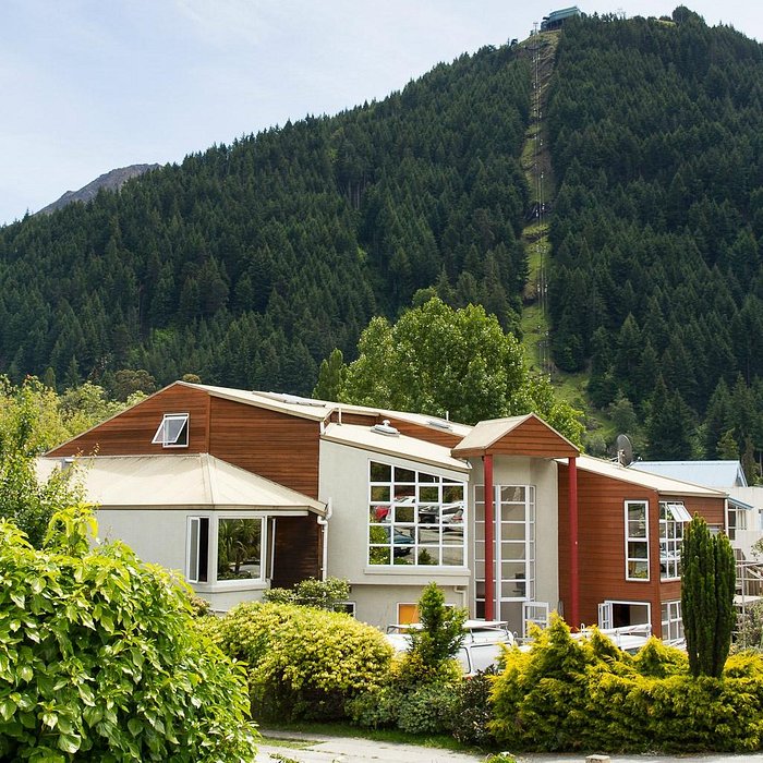 Haka Lodge Queenstown Haka Lodge Queenstown