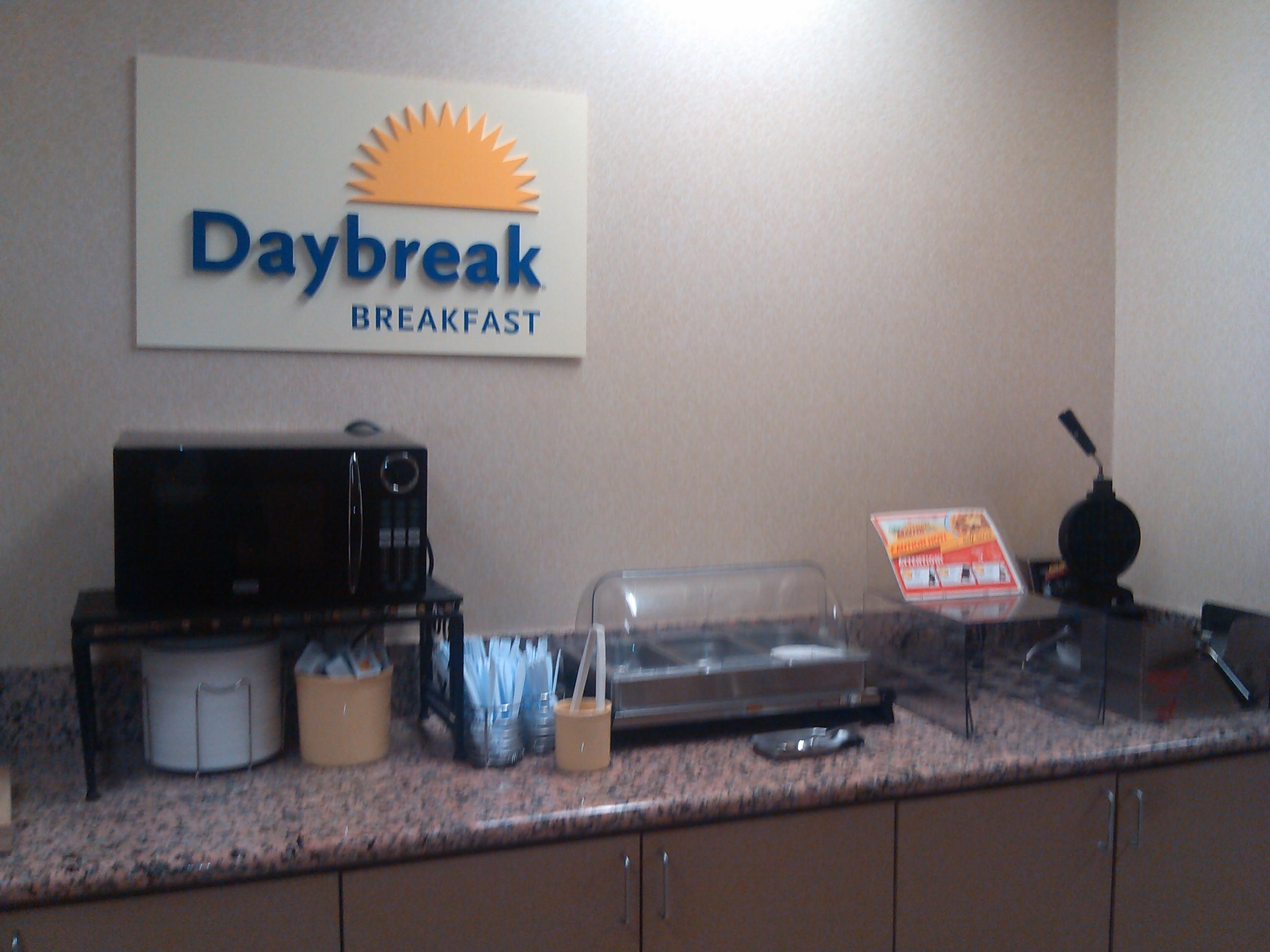 DAYS INN BY WYNDHAM BIRMINGHAM AL Updated 2024 Hotel Reviews   Free Hot Deluxe Breakfast 