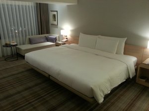 Room & Suite