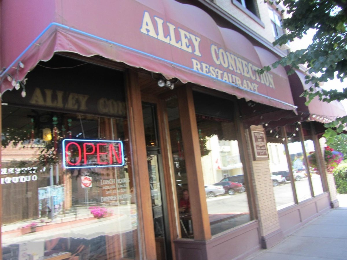 ALLEY CONNECTION RESTAURANT, Kalispell Restaurant Reviews, Photos