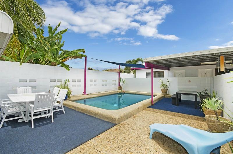 TOWNSVILLE HOLIDAY APARTMENTS - Condominium Reviews (Australia)