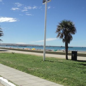 Costanera frente al hotel