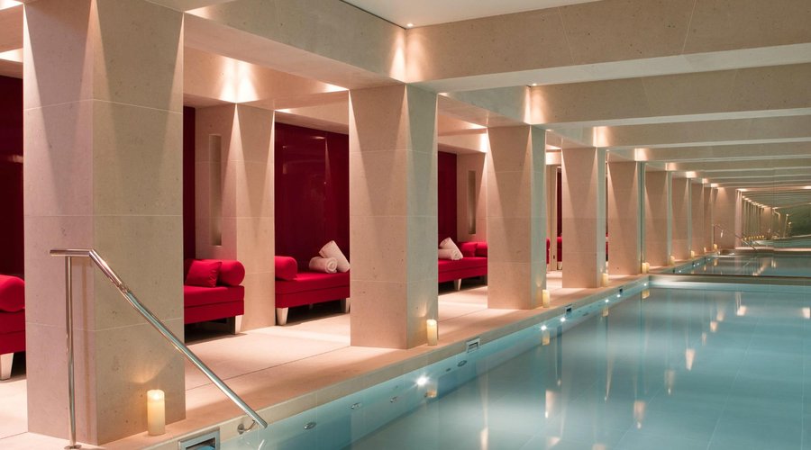 Piscine & Spa Nescens - La Reserve Paris Hotel and Spa