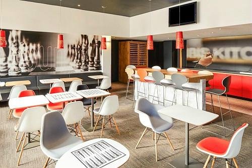 ibis London Stratford Restaurant: Pictures & Reviews - Tripadvisor