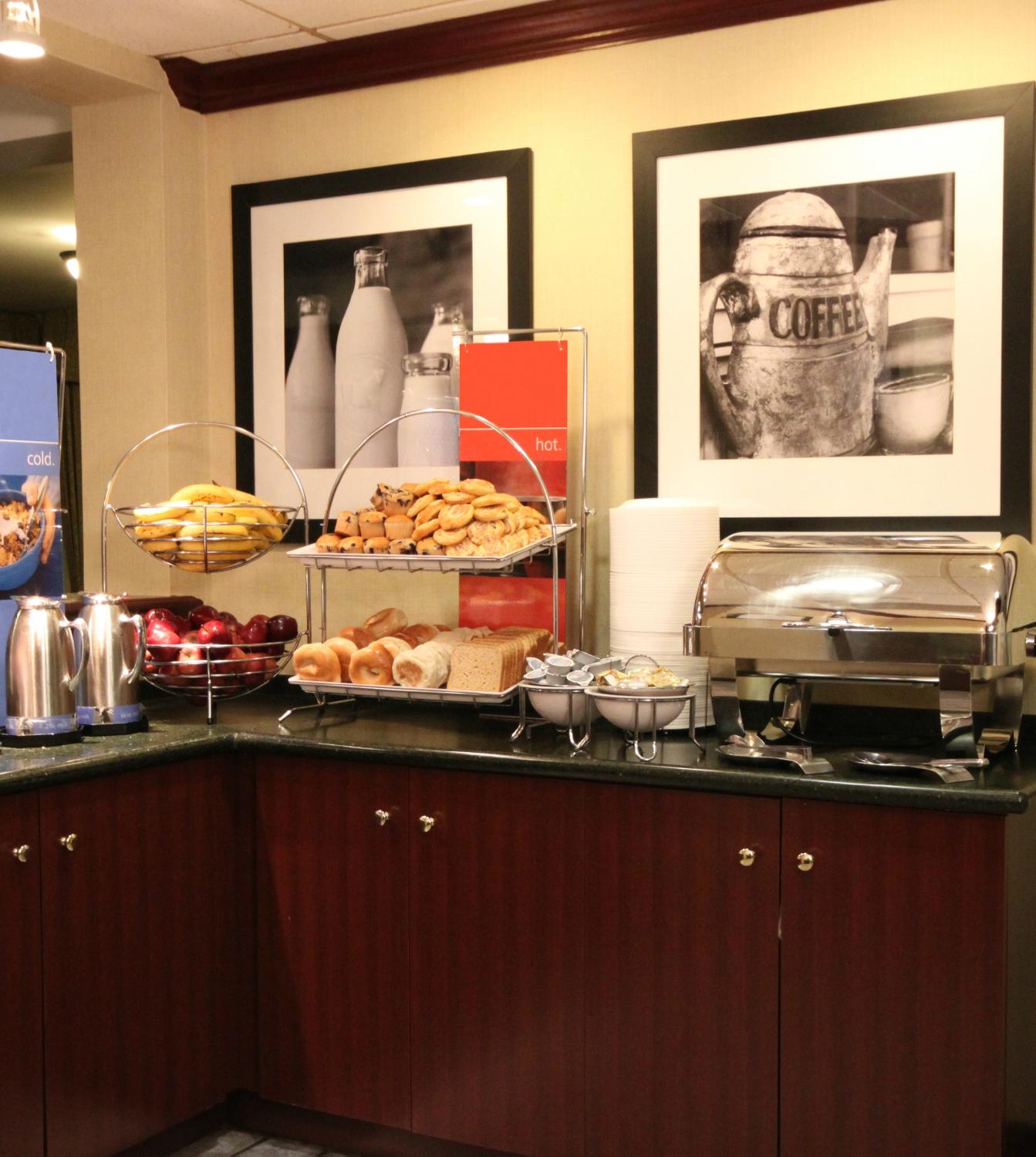 Hotel photo 13 of SureStay Hotel by Best Western Secaucus Meadowlands.