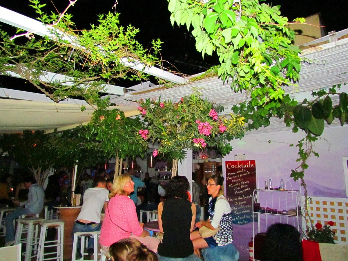 Alexandros Rooftop Bar, Агиос-Николаос: лучшие советы перед посещением -  Tripadvisor