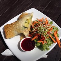 Extremely good value for money! Chicken, kumara, pesto filo (light meal) was absolutely deliciou