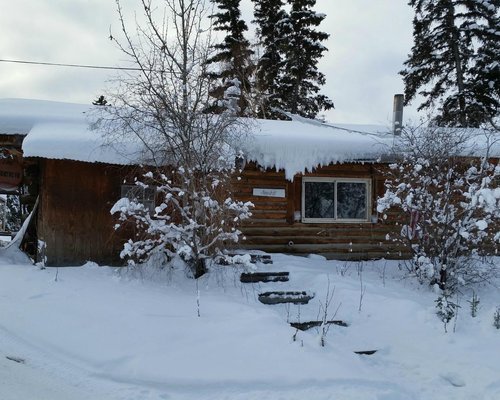 SNOWDRIFT BED AND BREAKFAST - B&B Reviews (Fort Yukon, AK)