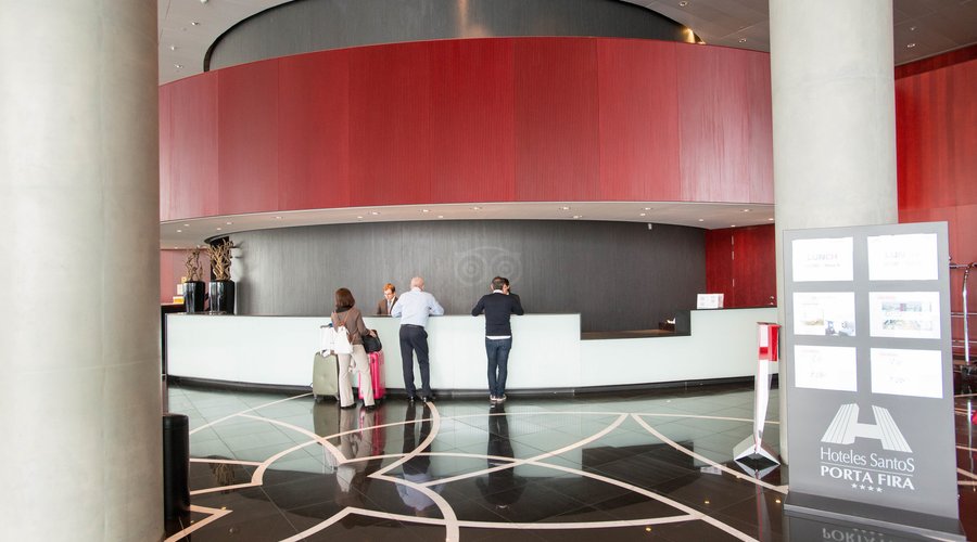 Front Desk at the Porta Fira Hotel