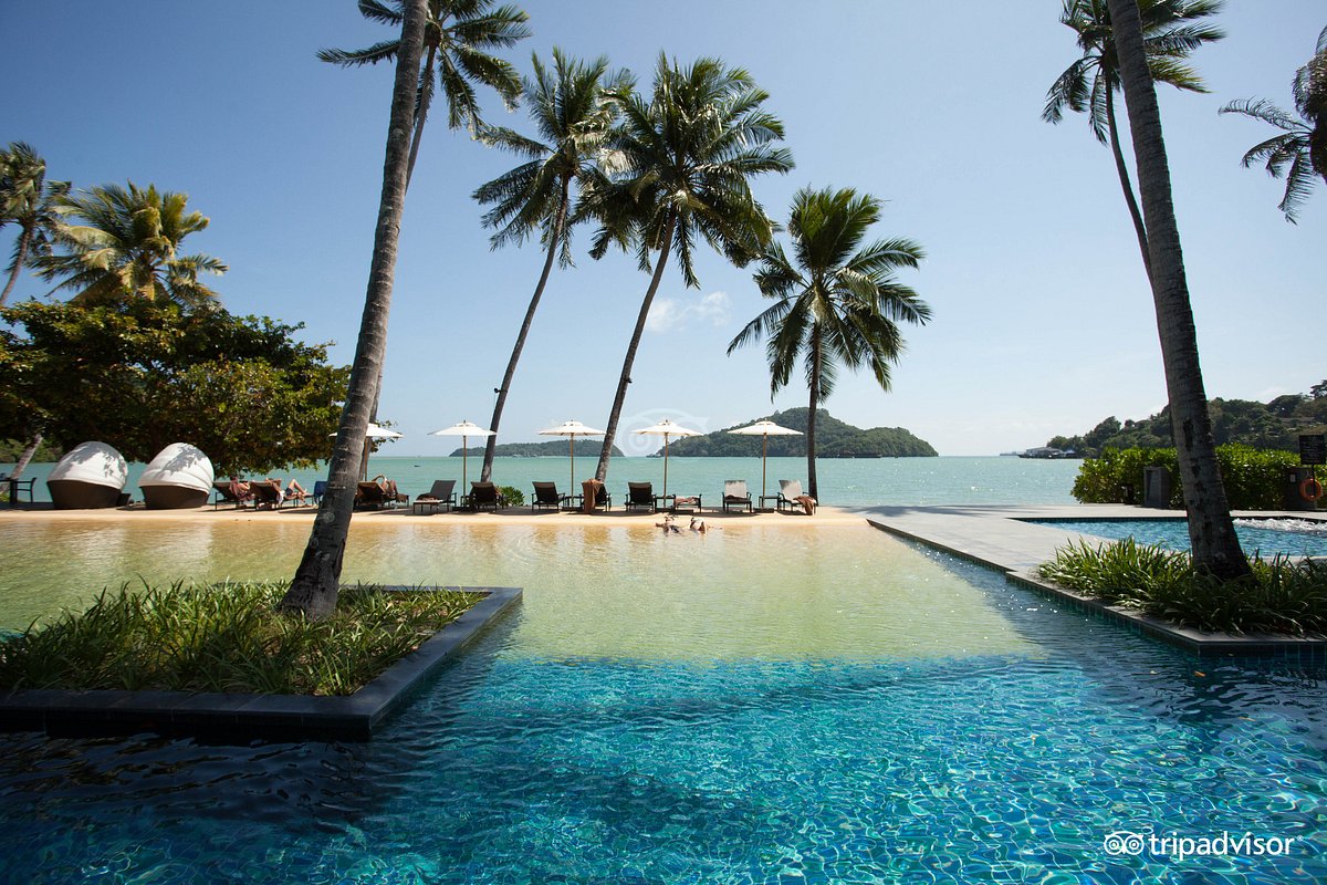 Crowne plaza phuket panwa beach resort