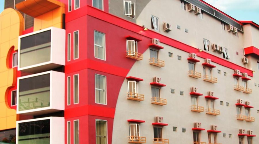 Onyx hotel front
