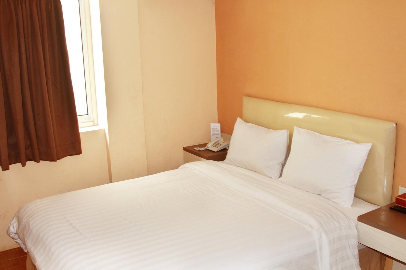 ONYX HOTEL Reviews (Ketapang, Indonesia)