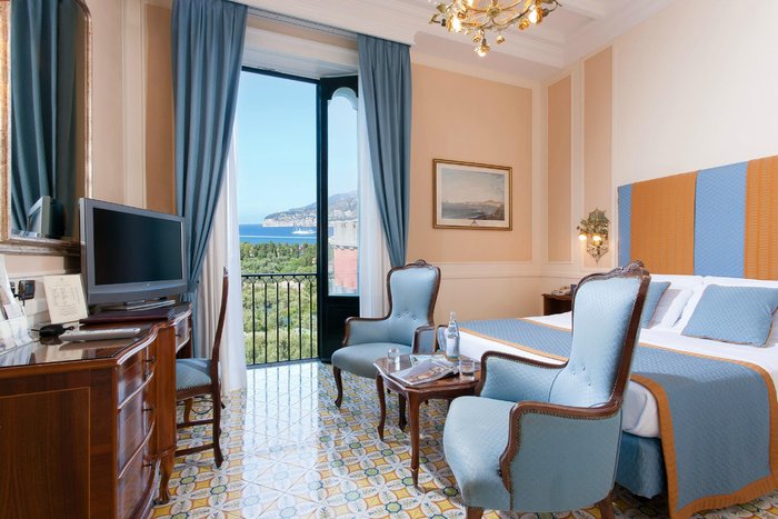 GRAND HOTEL CAPODIMONTE $75 ($̶9̶4̶) - Updated 2023 Prices & Reviews -  Naples, Italy