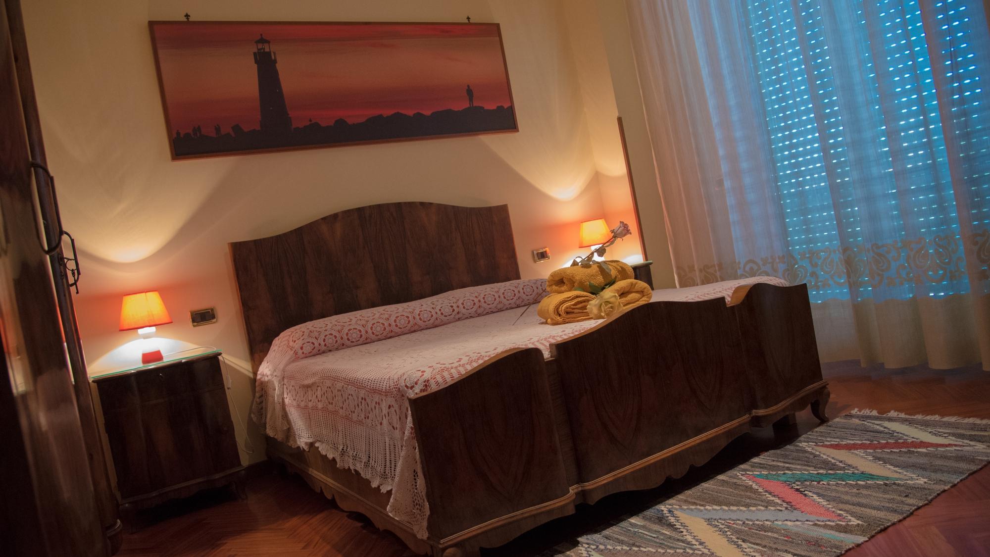 BED AND BREAKFAST VIA SPALTI 52 (Trapani, Sicily) - B&B Reviews, Photos ...