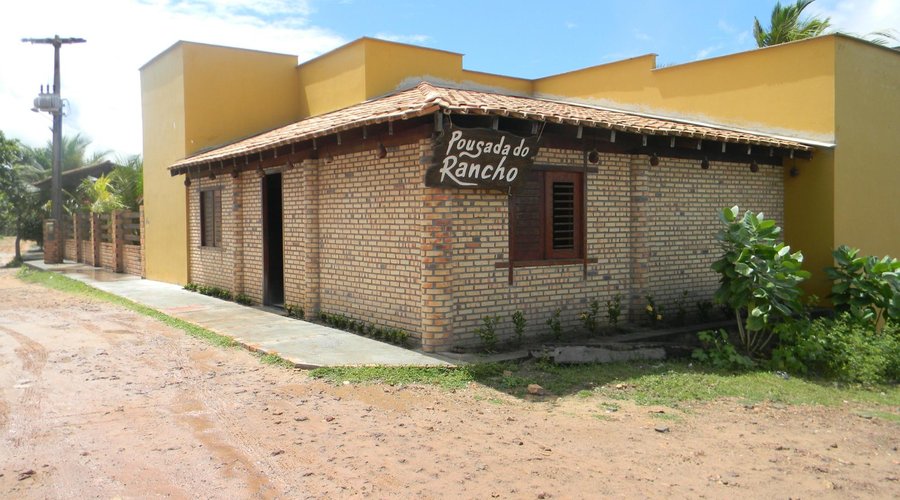 Fachada da Pousada