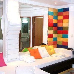 SUITE SUING COM CAMA EXTRA