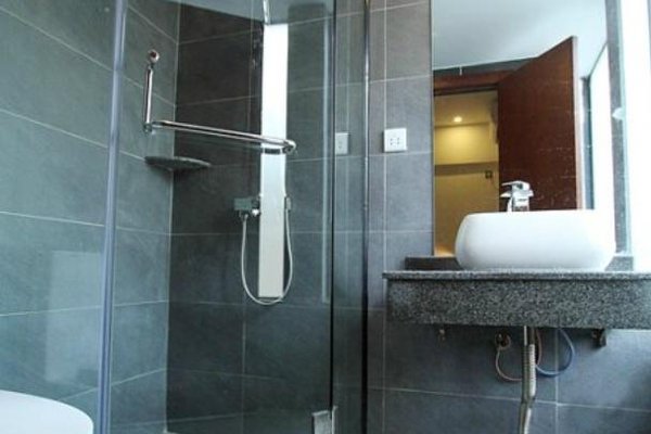 Double Bathroom