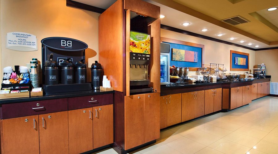 Complimentary Full Hot Breakfast