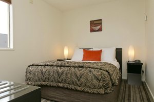 Room & Suite