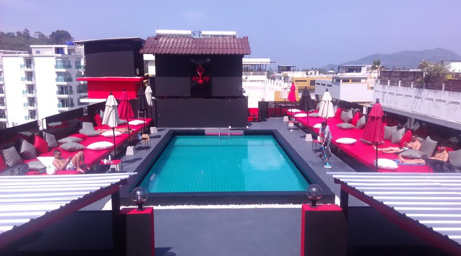 Roof top Pool Area