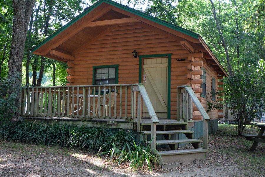 Escape To Paradise: Your Oklahoma Adventure At MarVal Family Camping Resort