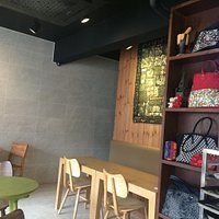Seating area