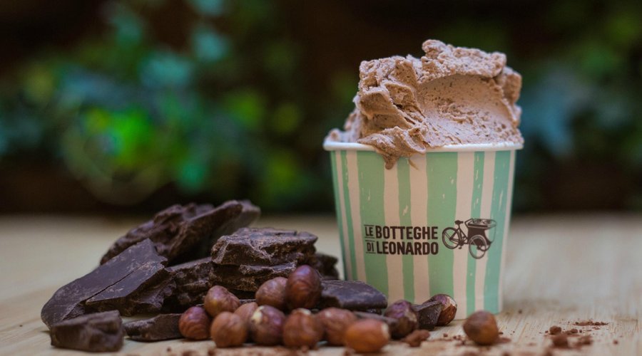 GIANDUIA: Classico Italiano, com selecionado chocolate e avelã do Piemonte