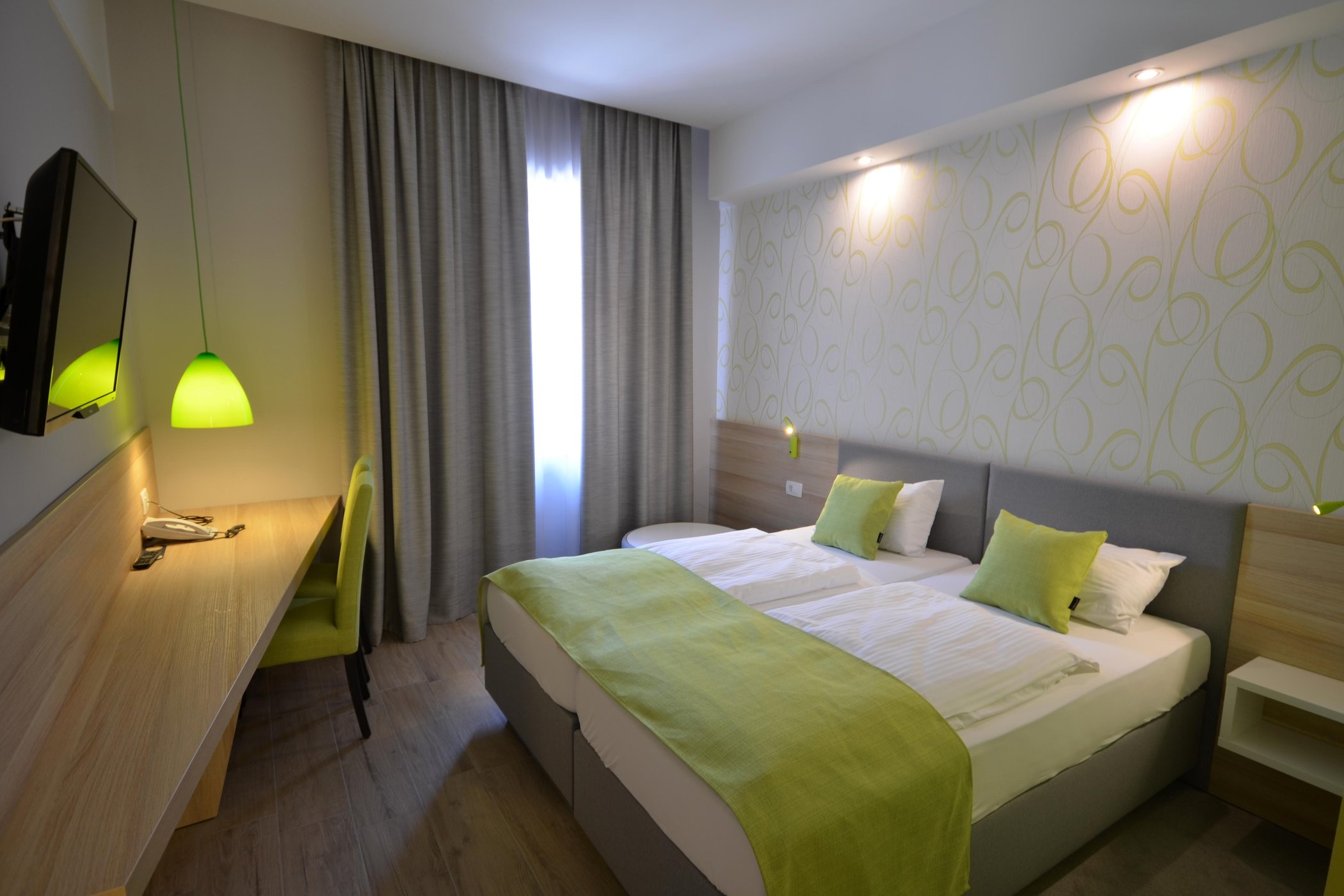 Hotel Emonec by null