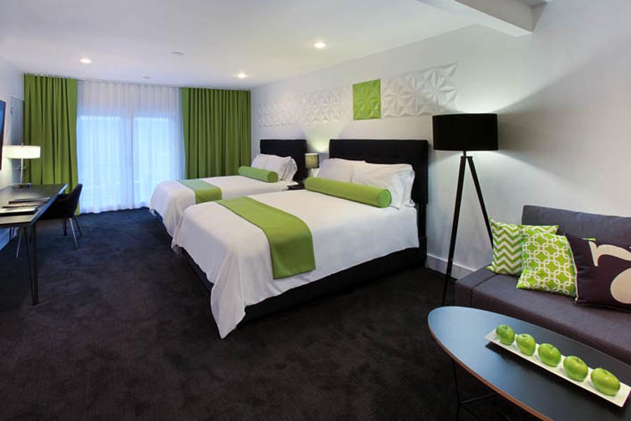 Hotel photo 2 of 7 Springs Inn & Suites.