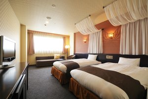 Room & Suite